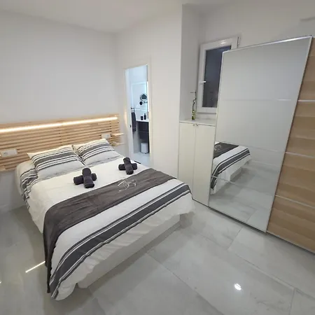 Canteras Centro Triplex Terraza Holiday home *